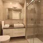 Ideale And Apartmanhotel Alassio