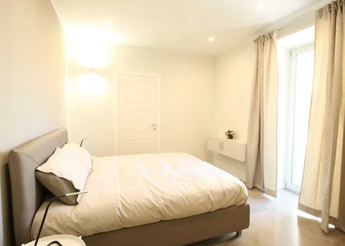 Ideale And Apartmanhotel